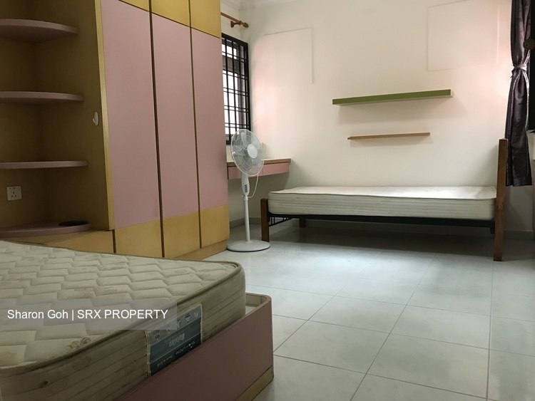 Blk 275 Choa Chu Kang Avenue 2 (Choa Chu Kang), HDB Executive #201910802